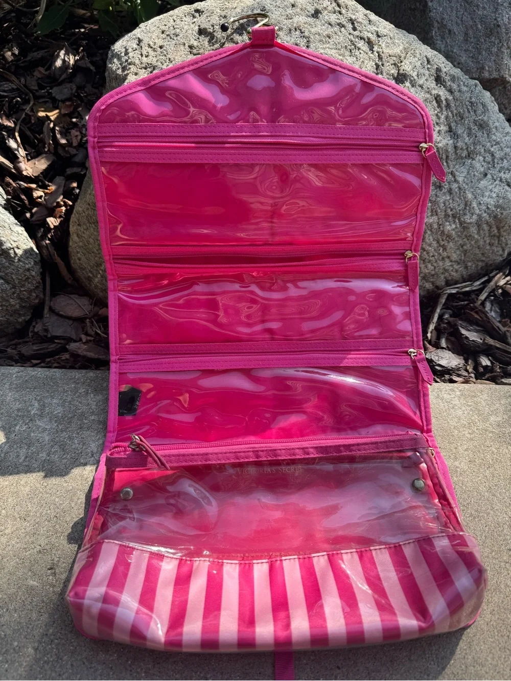 Victorias Secret bright pink